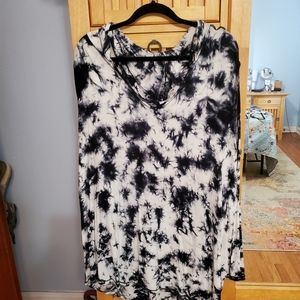 Long Sleeve  tye dye shirt with hood